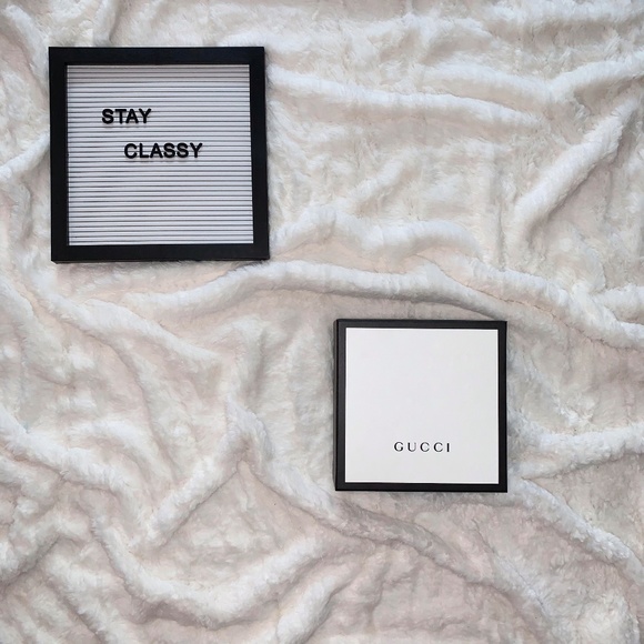 Authentic Gucci Gift Box - Picture 1 of 4